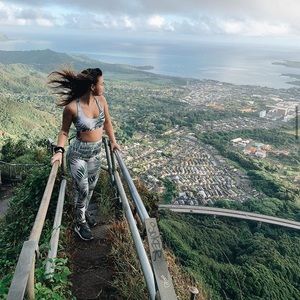 Tropical workout set